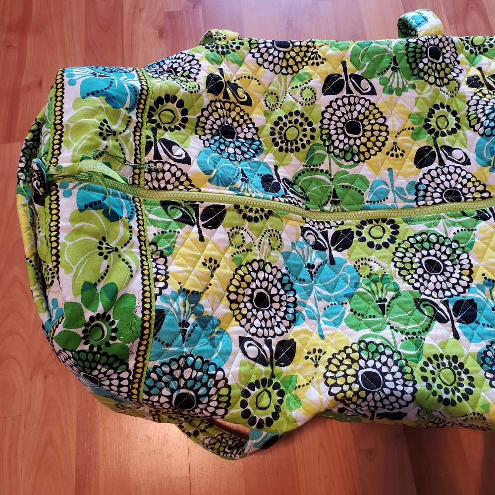 Large Vera Bradley Duffle Bag Retired Pattern